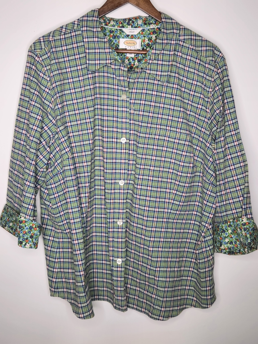 Talbots Blue & Green Plaid Womens Button-Up Shirt w Floral Hem accent Size 3X